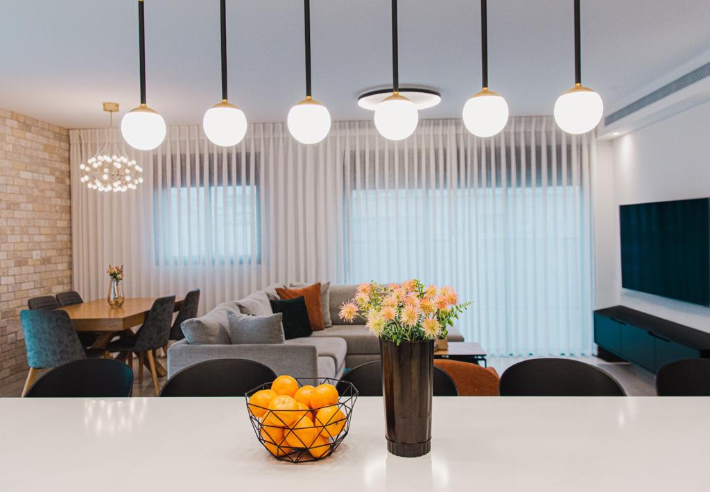 תכנון ועיצוב סלון ומטבח בדירת פנטהאוז