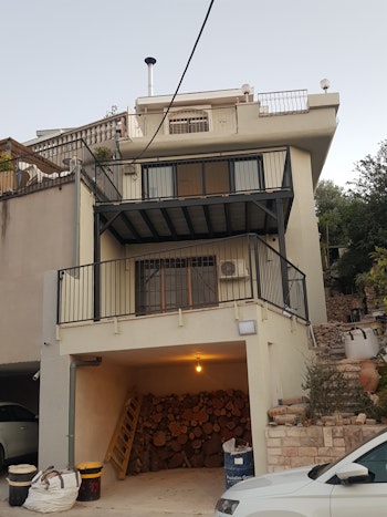 שיפוץ בית אצל פליקס