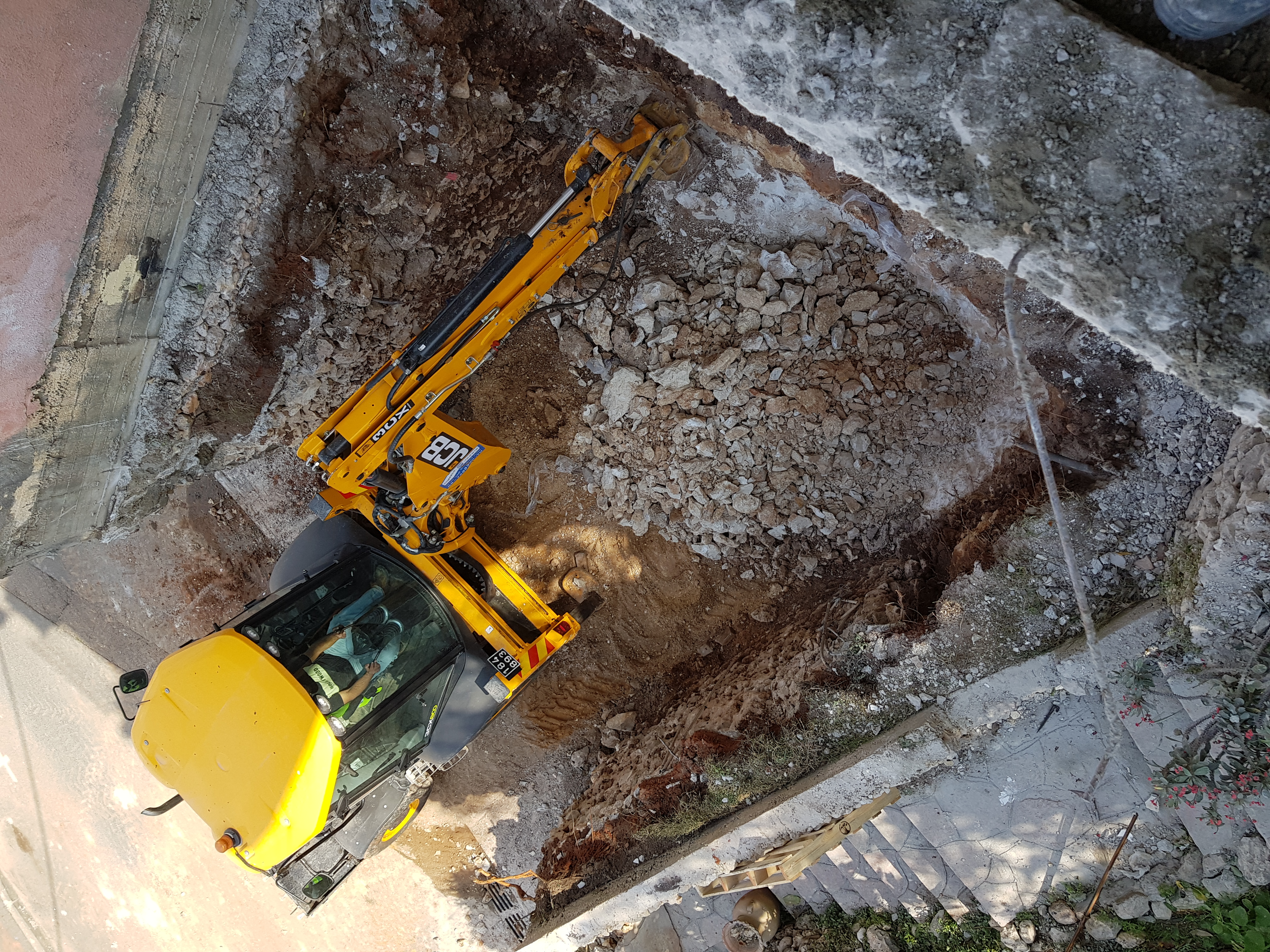 שיפוץ בית אצל פליקס