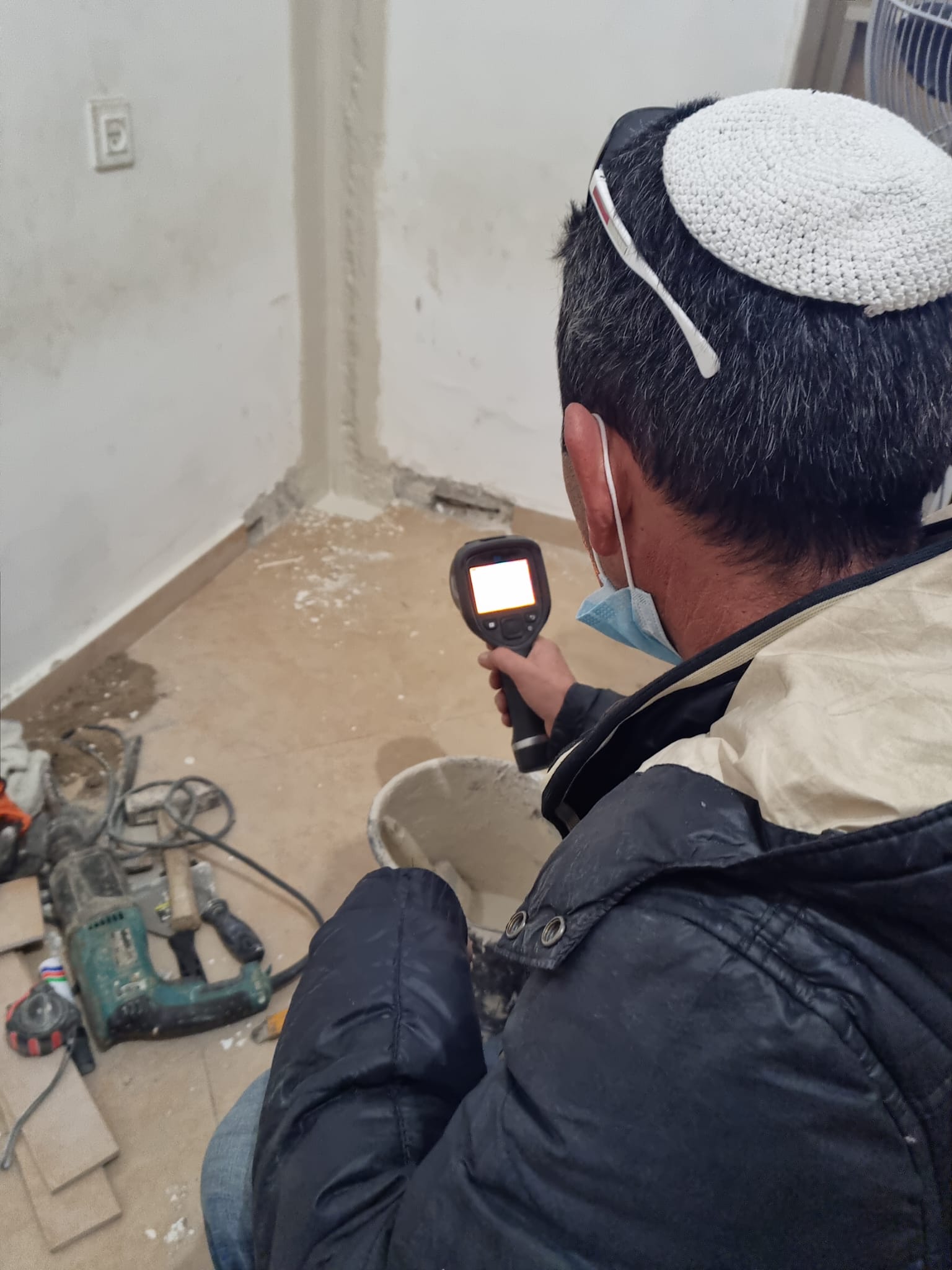 איתור נזילה