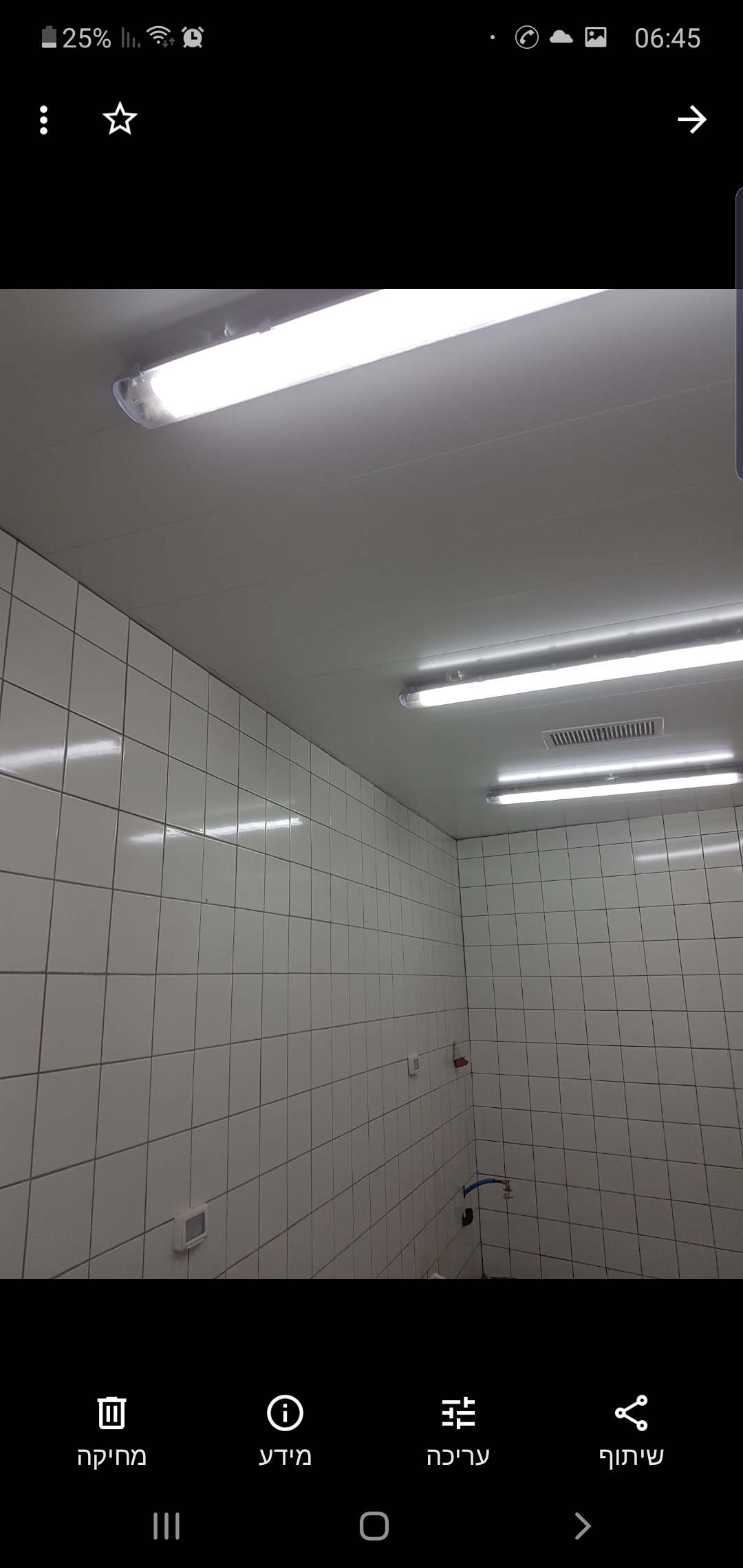 שיפוץ גלידריה לגופרה קרית ביאליק