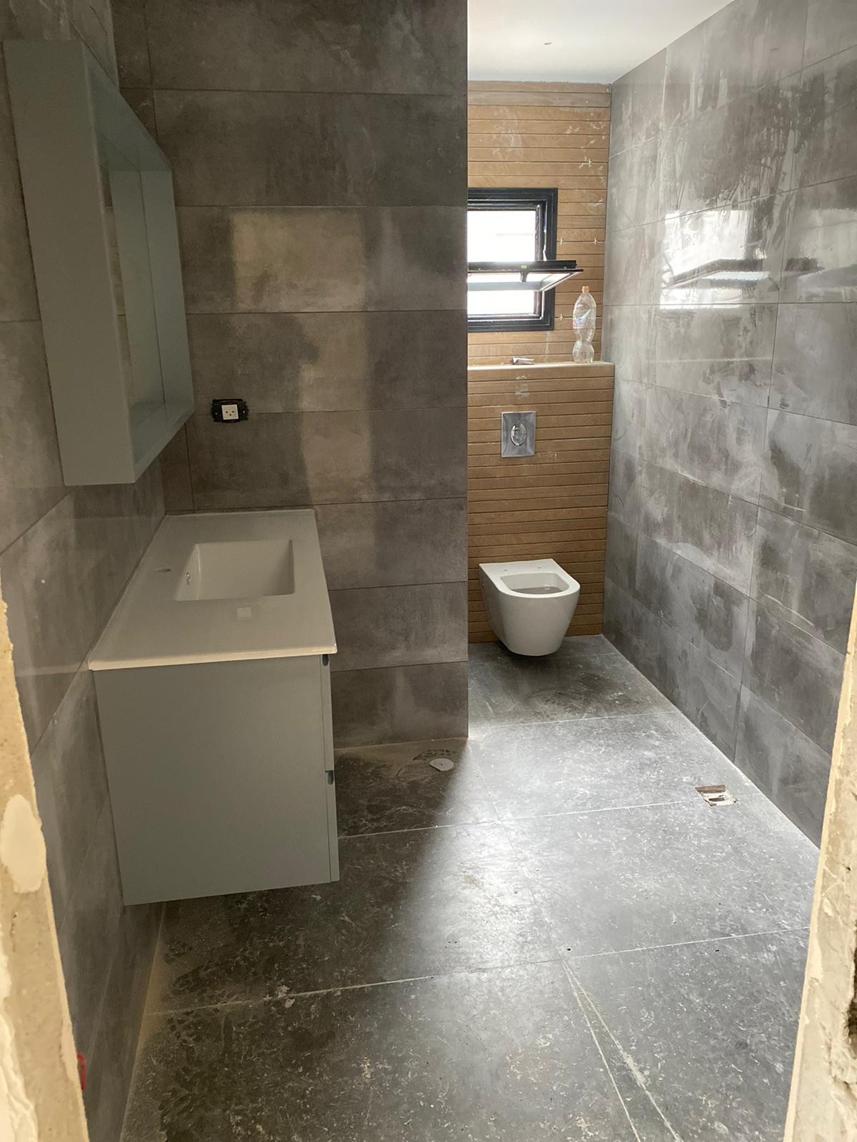 שיפוץ חדרי אמבטיה ושירותים