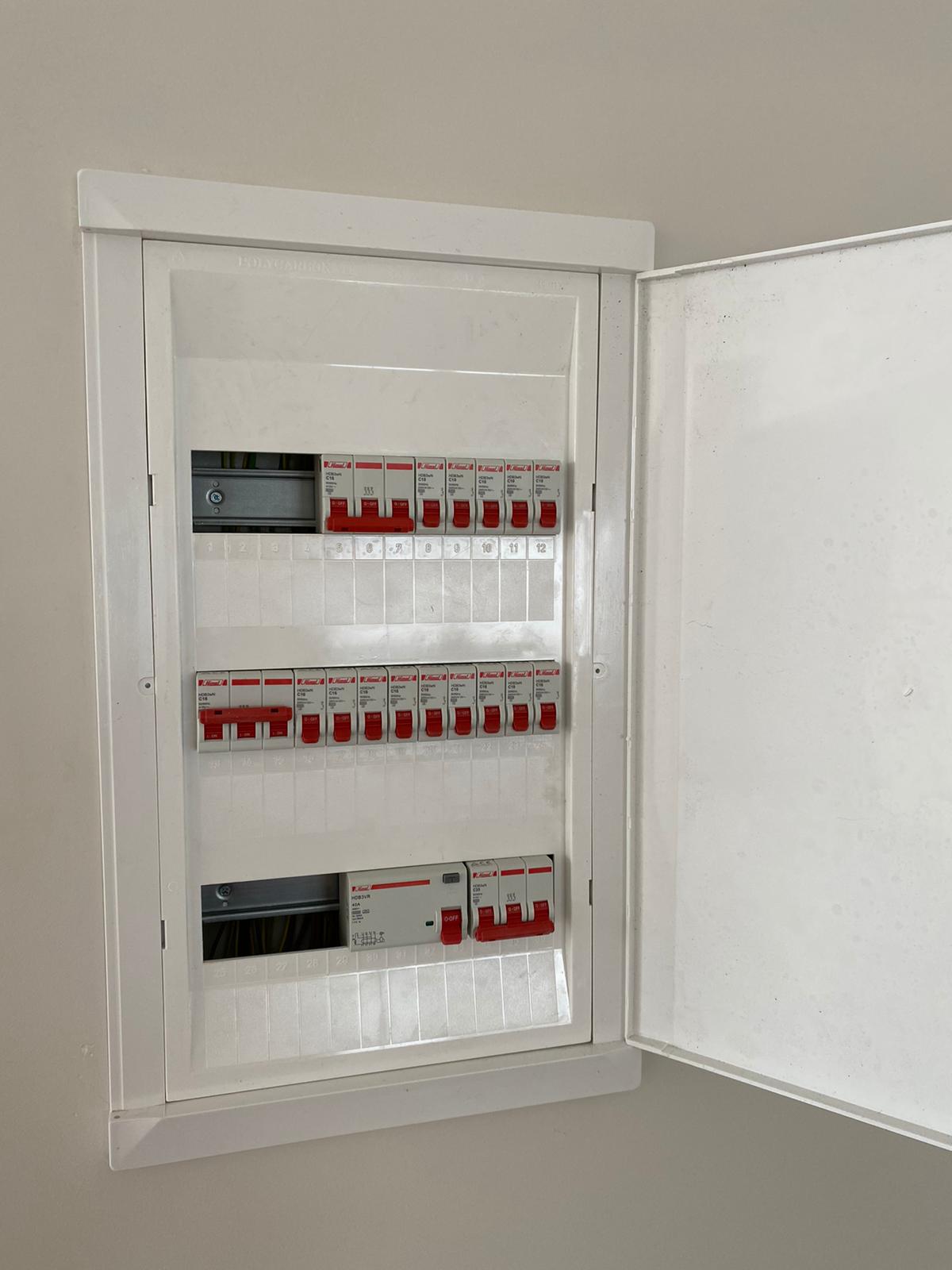 עבודות חשמל