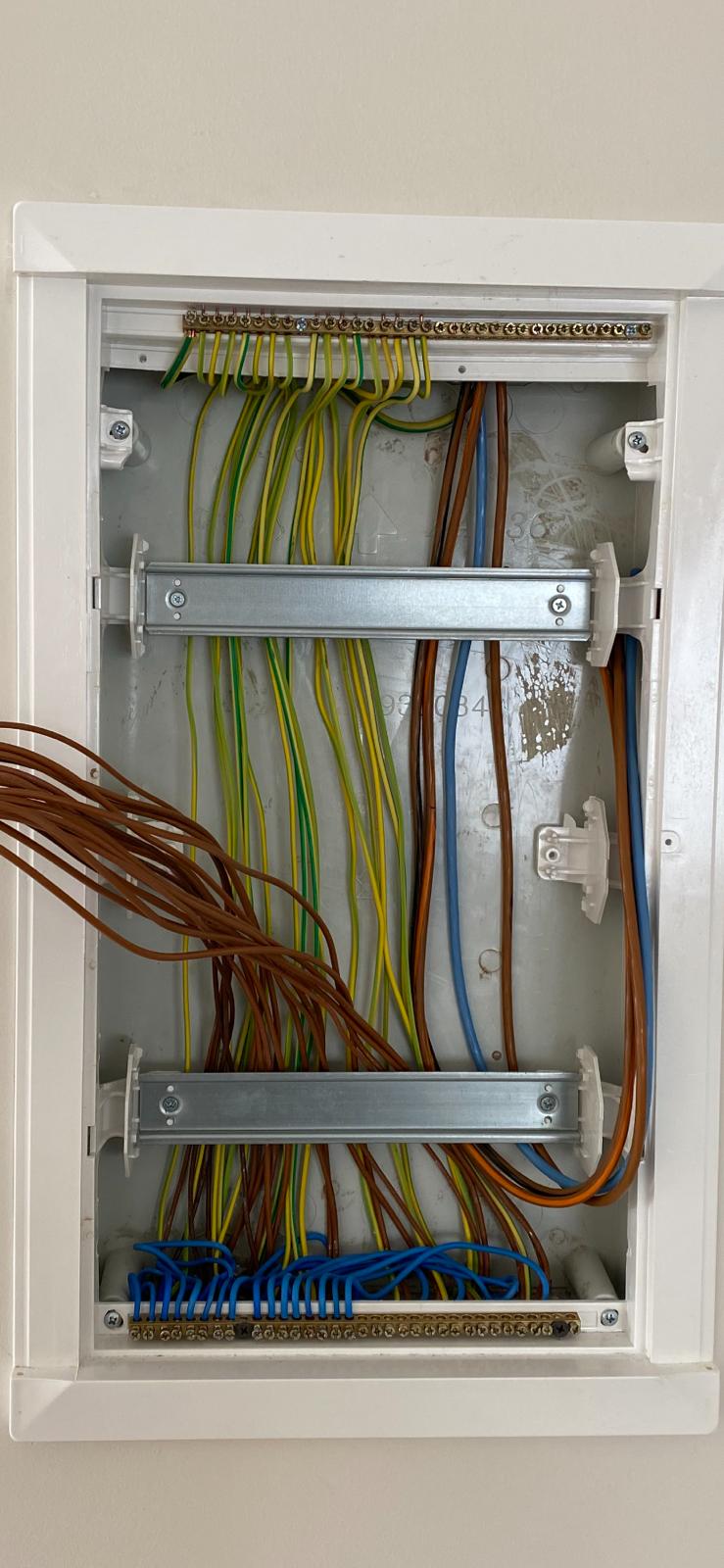 עבודות חשמל