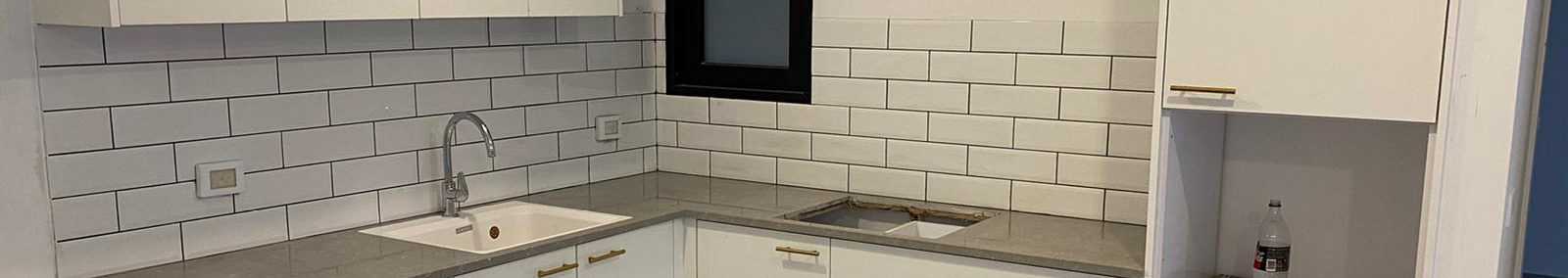 צילום מעבודה של ניסים מור