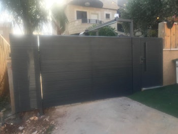 שערים וגדרות