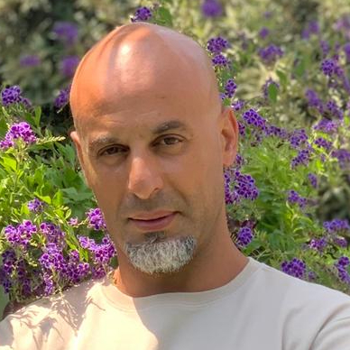 חמודי חטיב - מתקין פרגולות אלומיניום , תמונת פנים