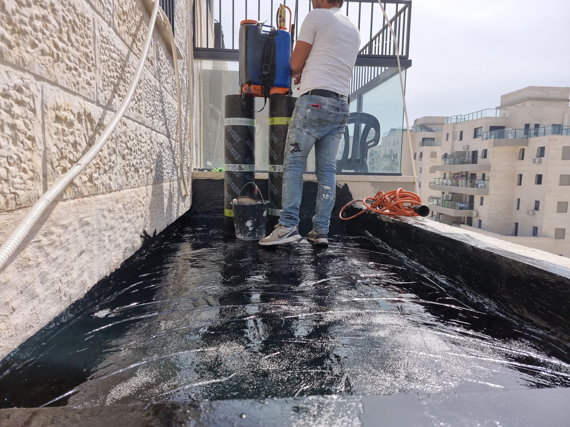 עבודות איטום