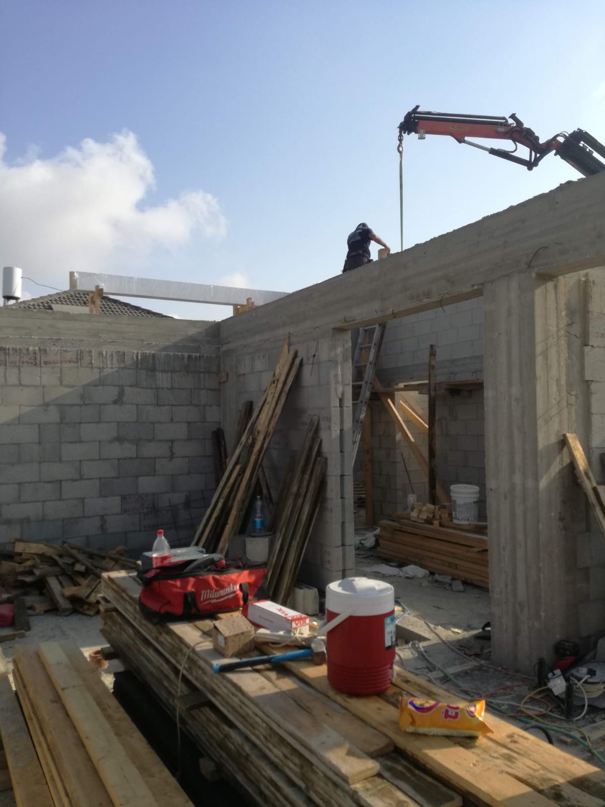 תוספות בנייה