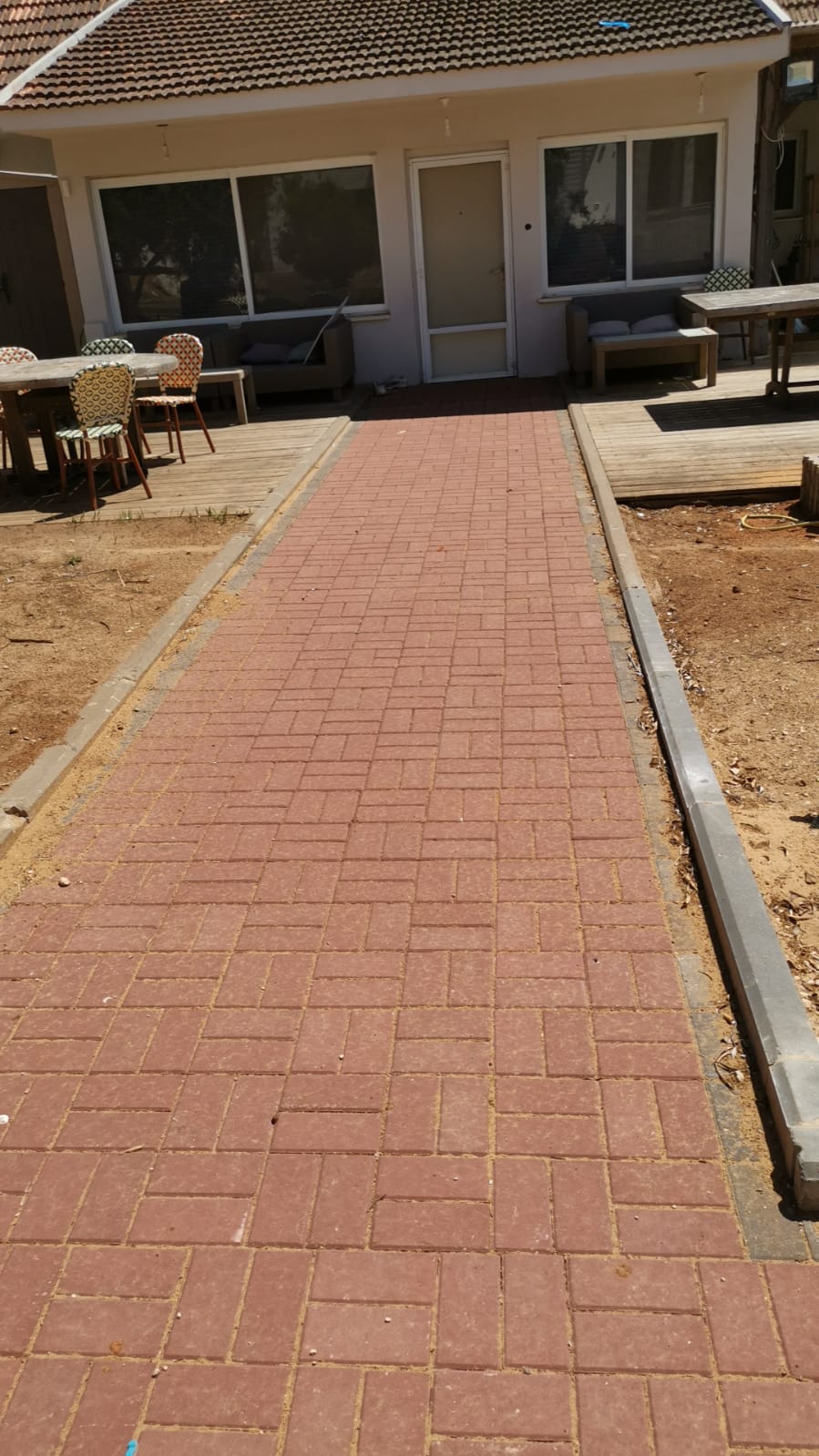 צילום מעבודה של אלון דהן