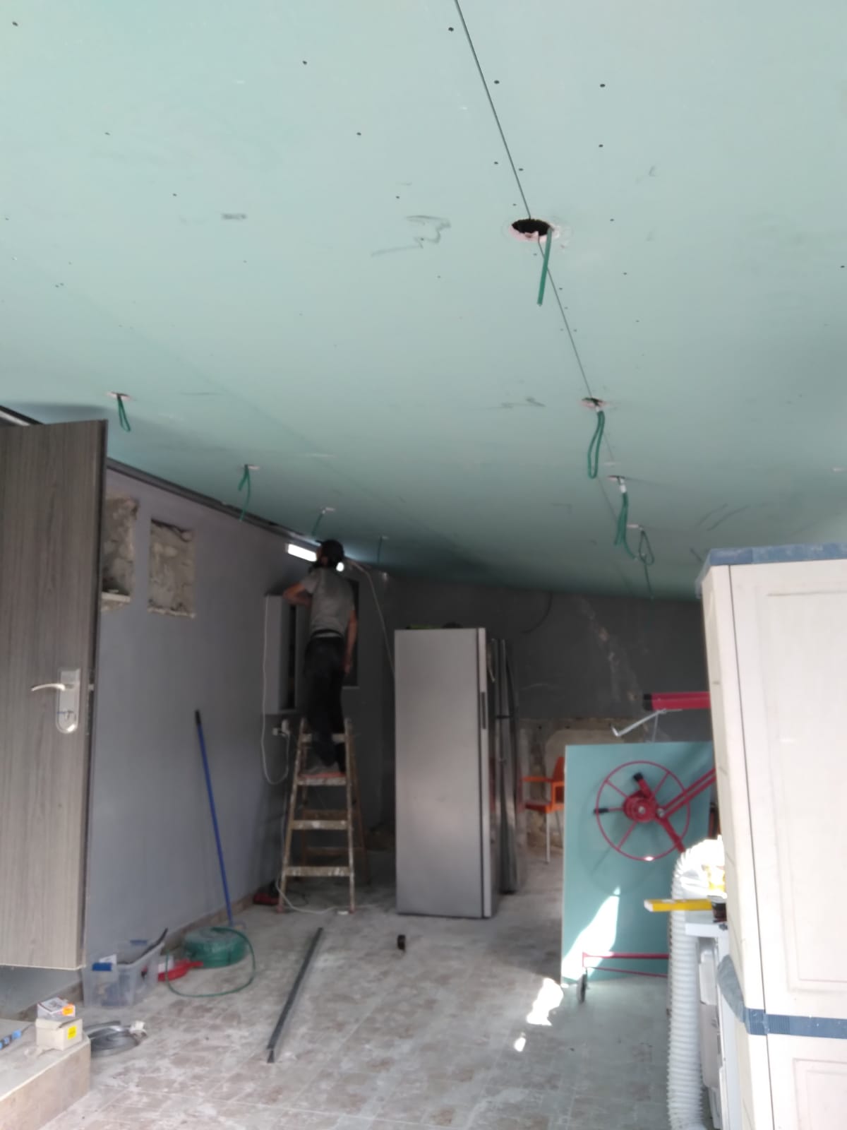 שיפוץ קומפלט בית פרטי , וחצר