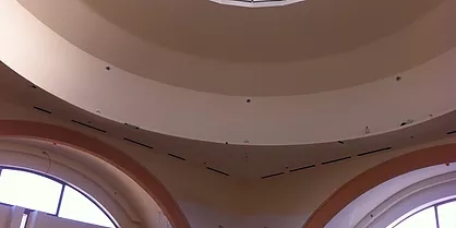 הקמתת אולם הנצחה בבית כנסת