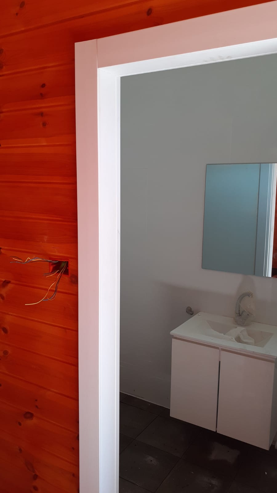 יחידות אירוח בבניה מתקדמת