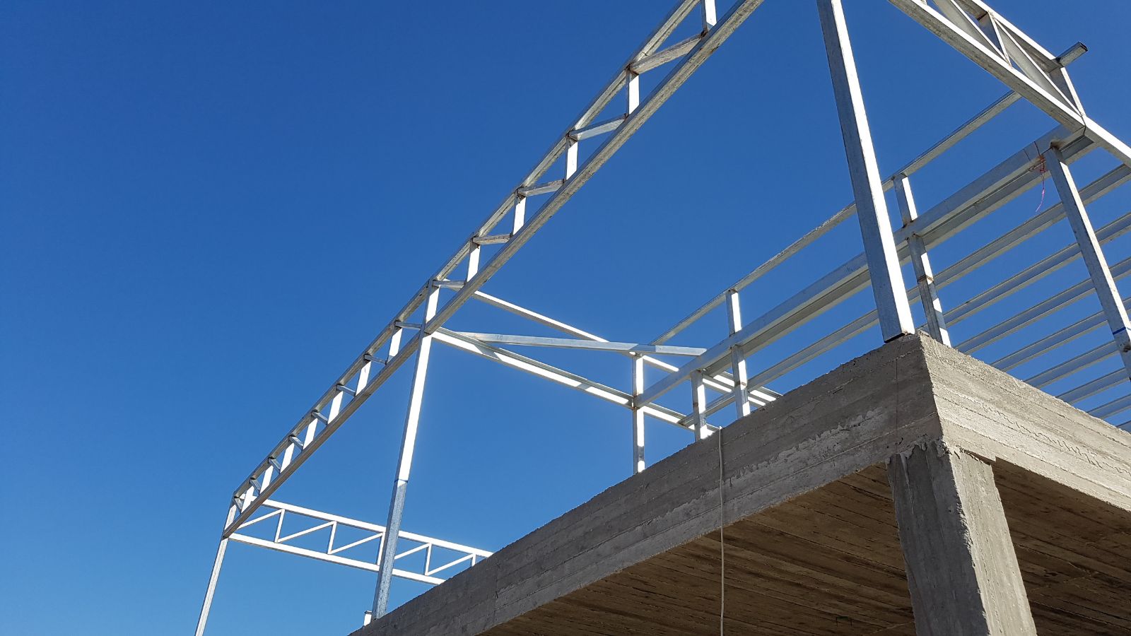 עבודות בניה ירוקה כבניה מתקדמת-שלבים