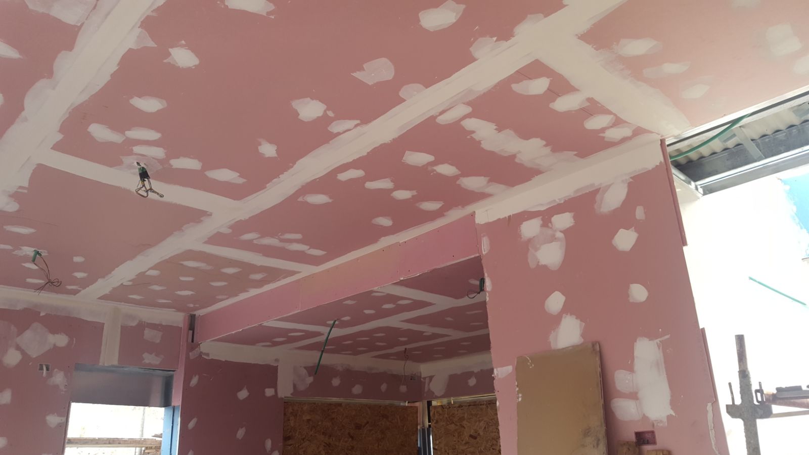 עבודות בניה ירוקה כבניה מתקדמת-שלבים