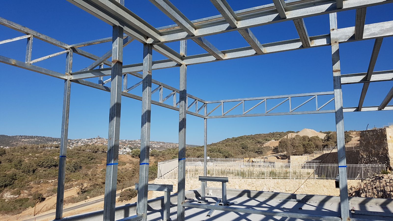 עבודות בניה ירוקה כבניה מתקדמת-שלבים