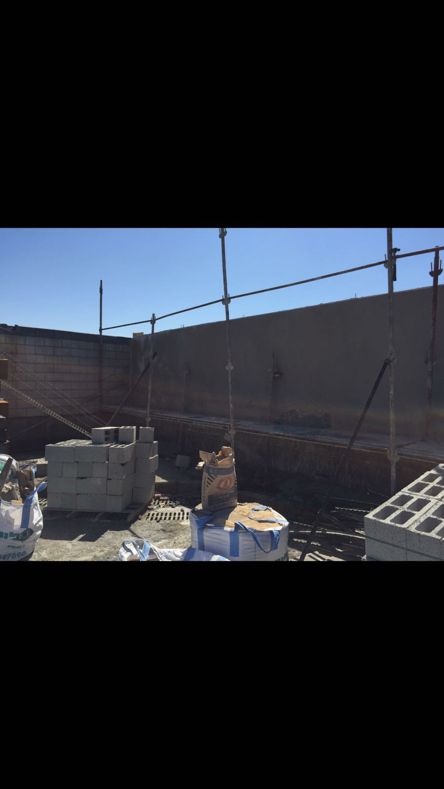 בניית חומה מבלוקים