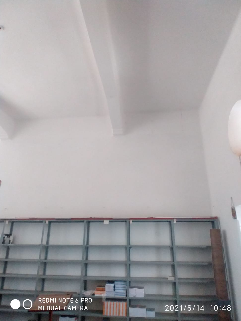 שיפוץ במנזר