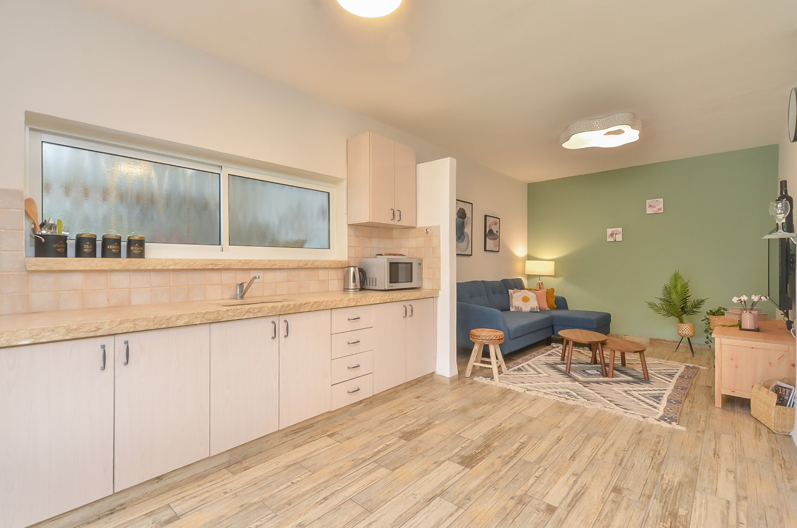 בנייה וגמר ליחידת אירוח