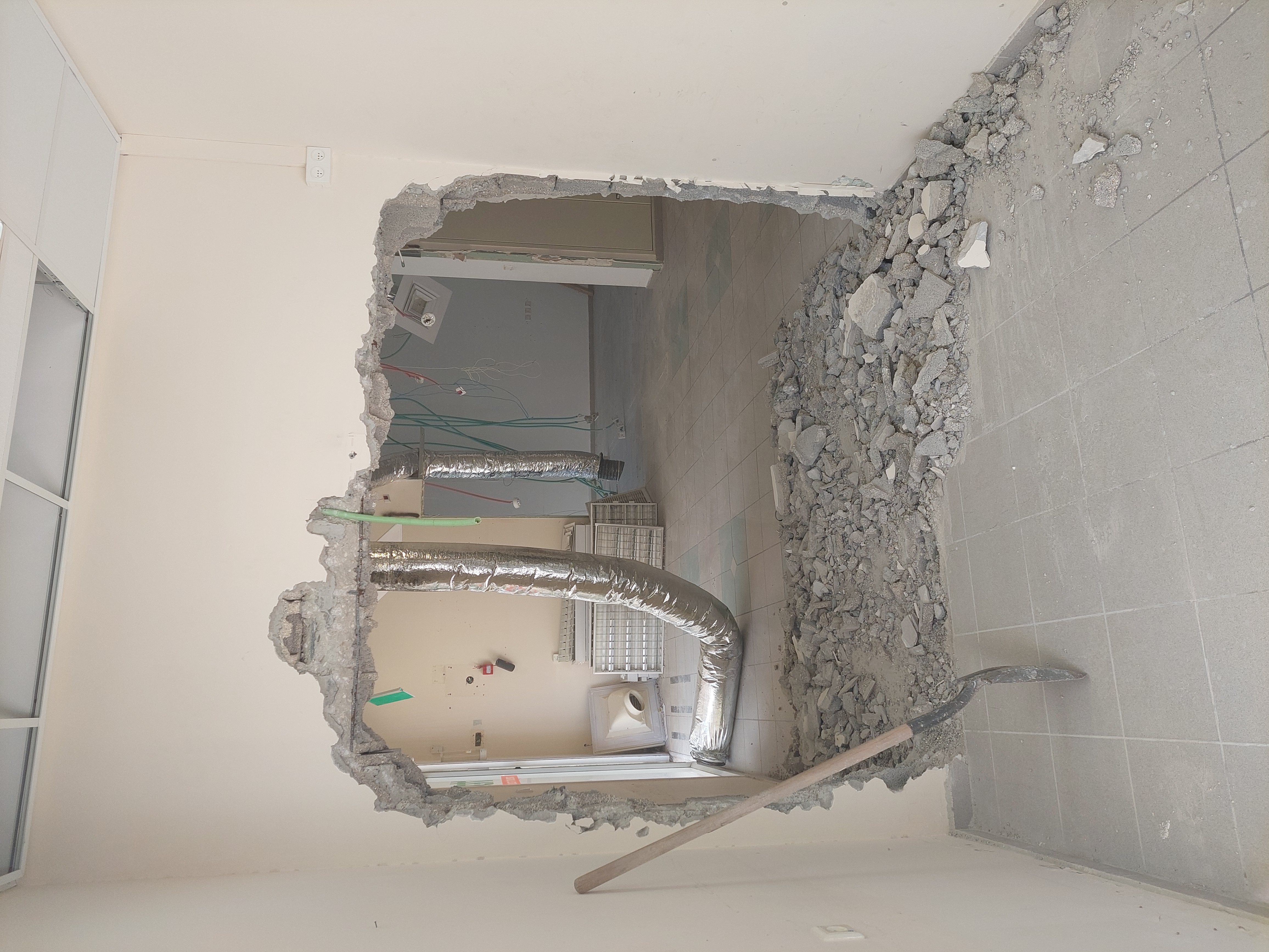 שיפוץ מכון רפואי