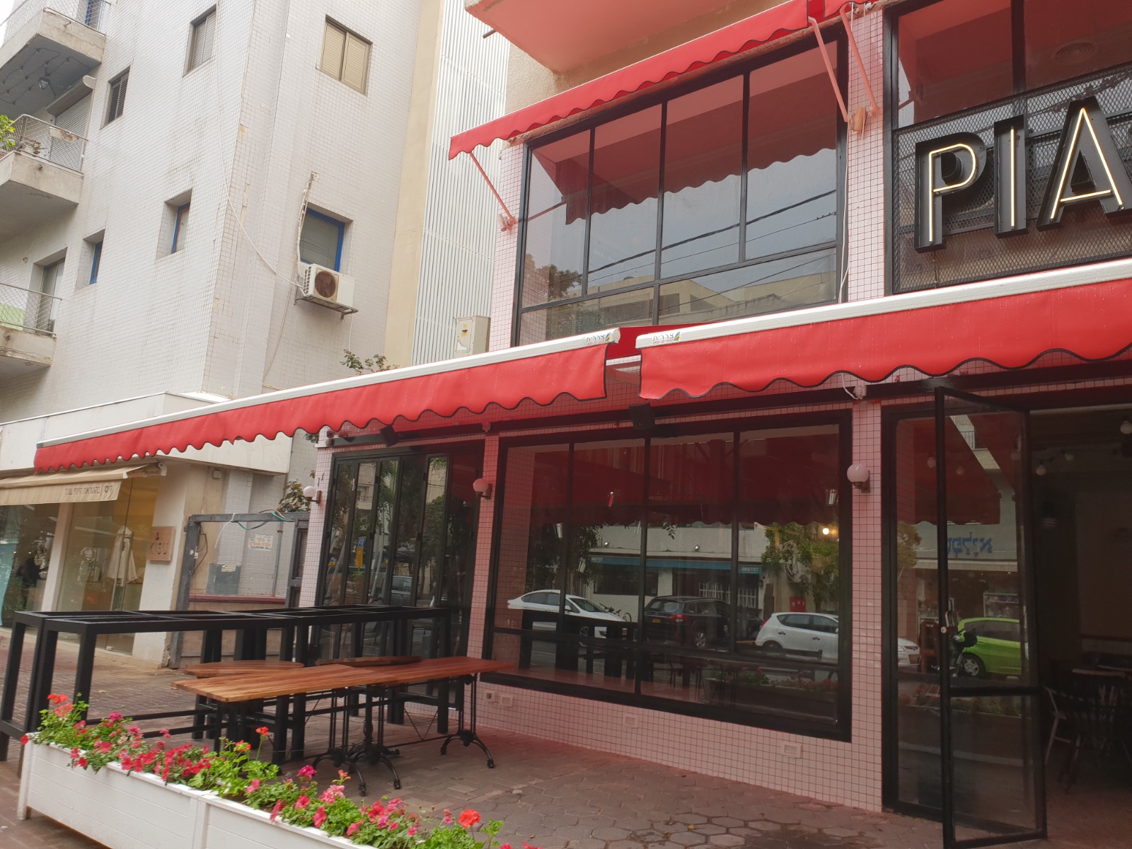 שיפוץ מסעדת פיצה בתל אביב