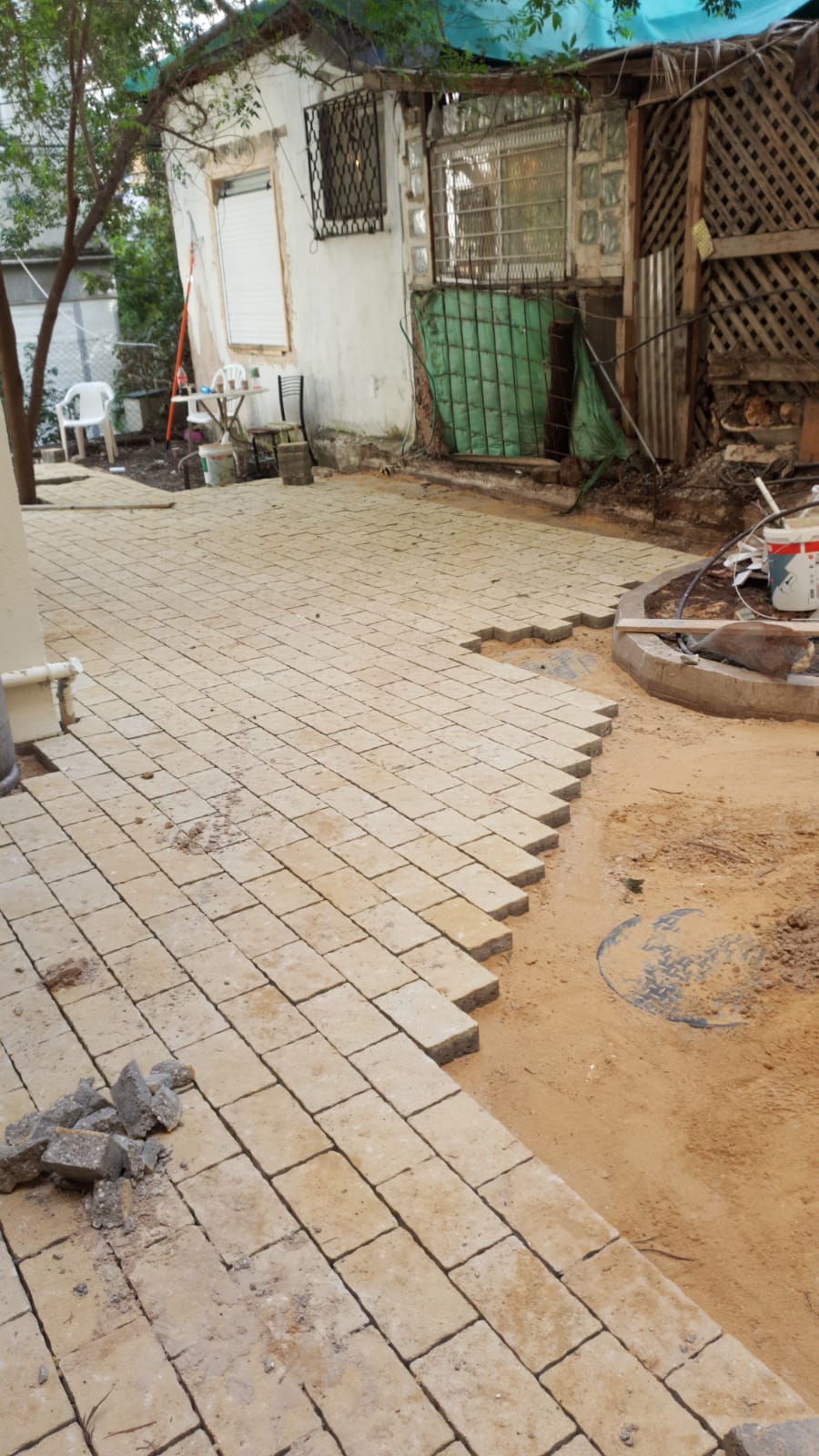 שיפוץ בניין פנים וחוץ בחיפה