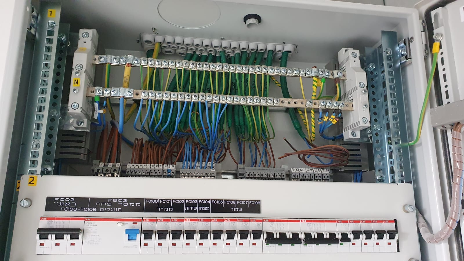 צילום מעבודה של ליאור חלילי