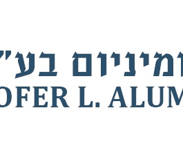 צילום מעבודה של עופר לוי