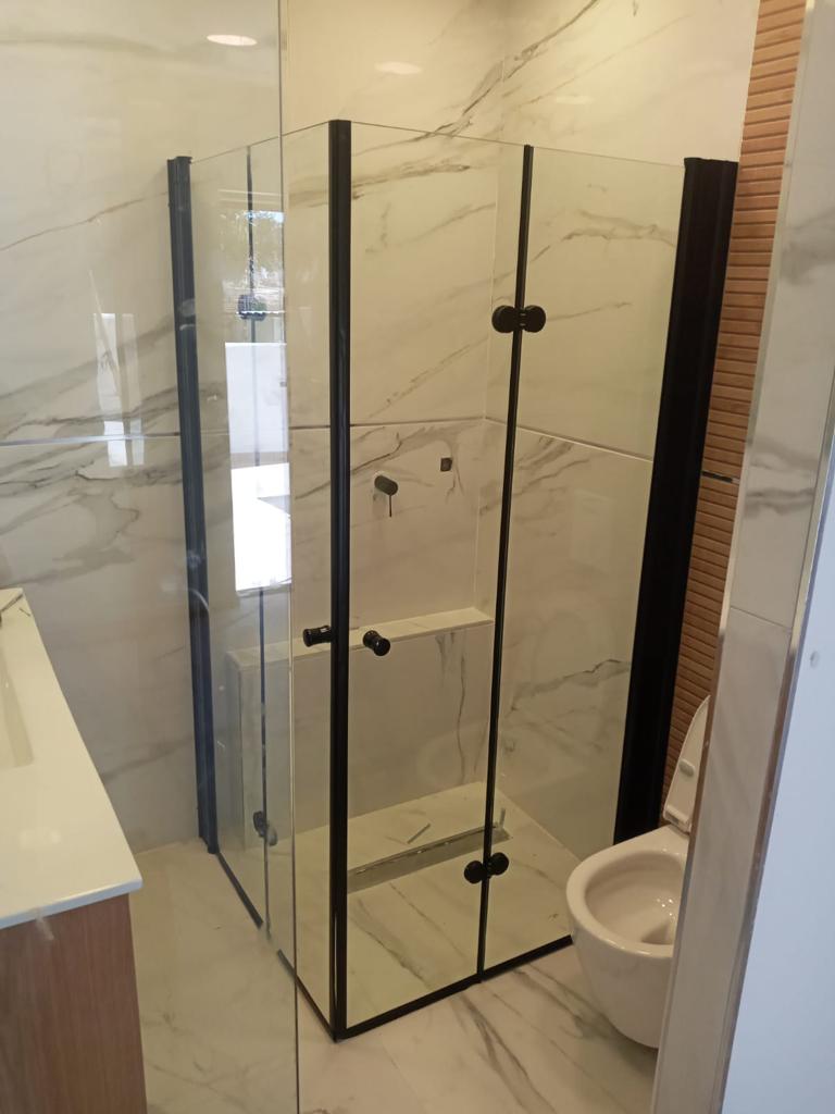 עבודות זכוכית