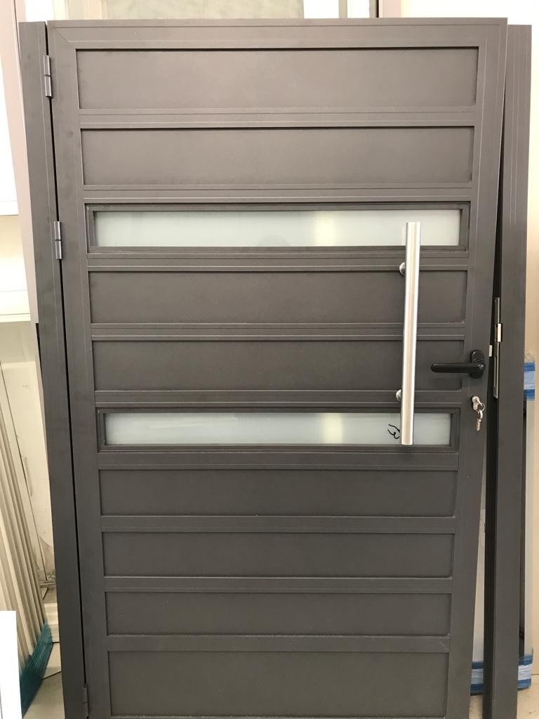 פרגולות שערים וגדרות אלומיניום