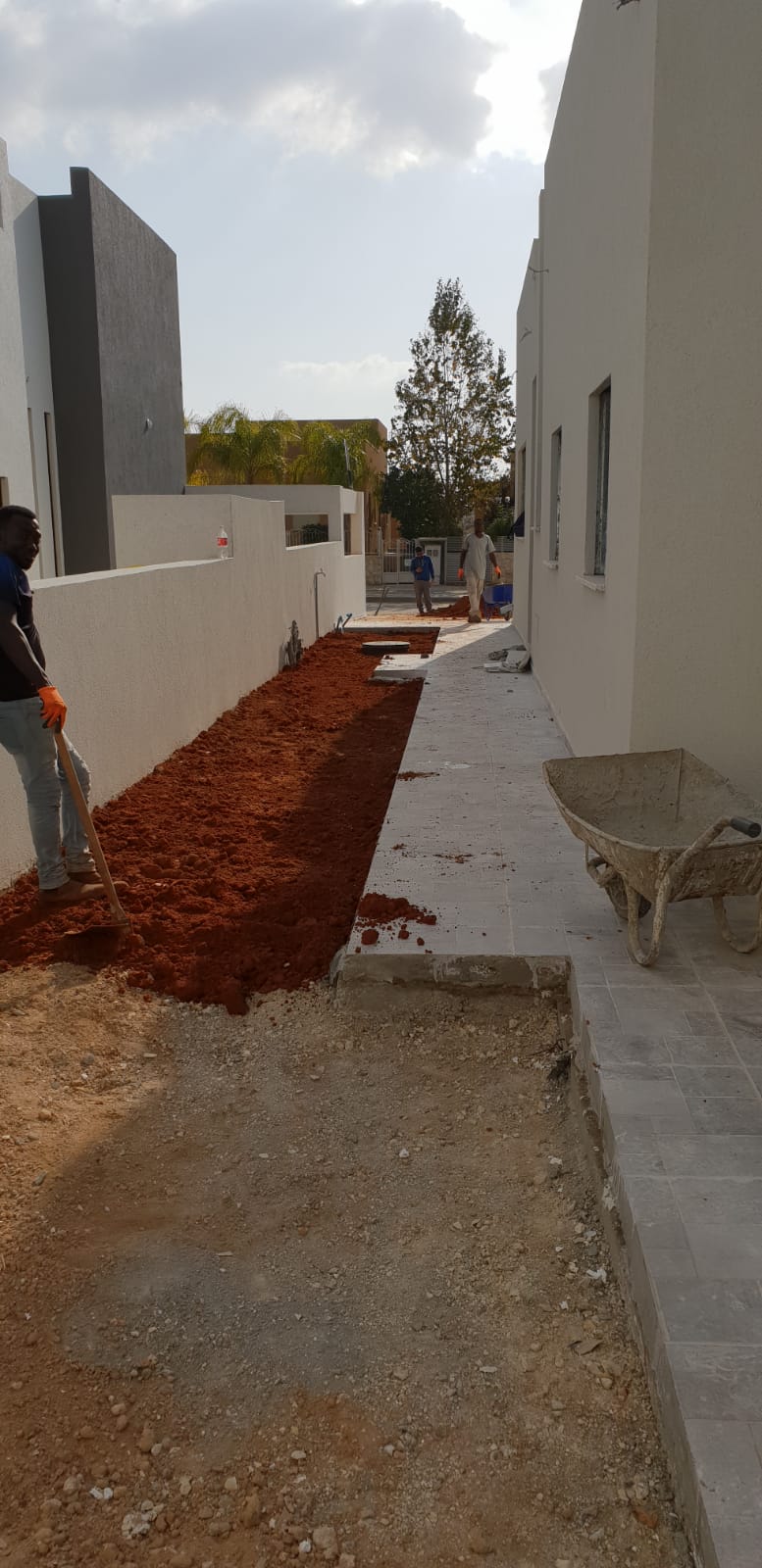 ריצוף פנים וחוץ