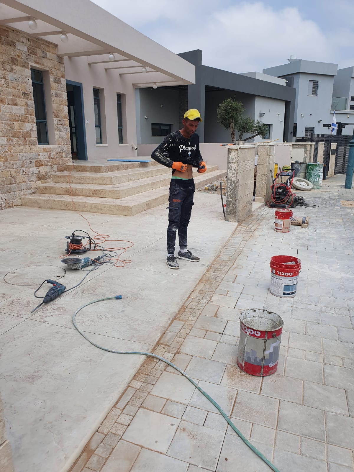 ריצוף פנים וחוץ