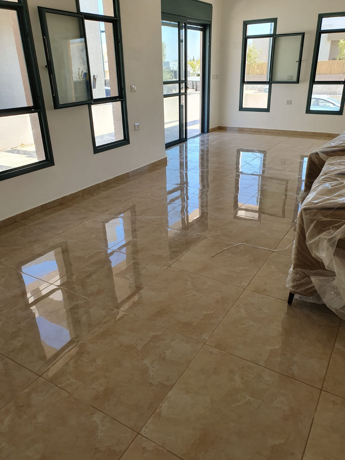 ריצוף פנים וחוץ