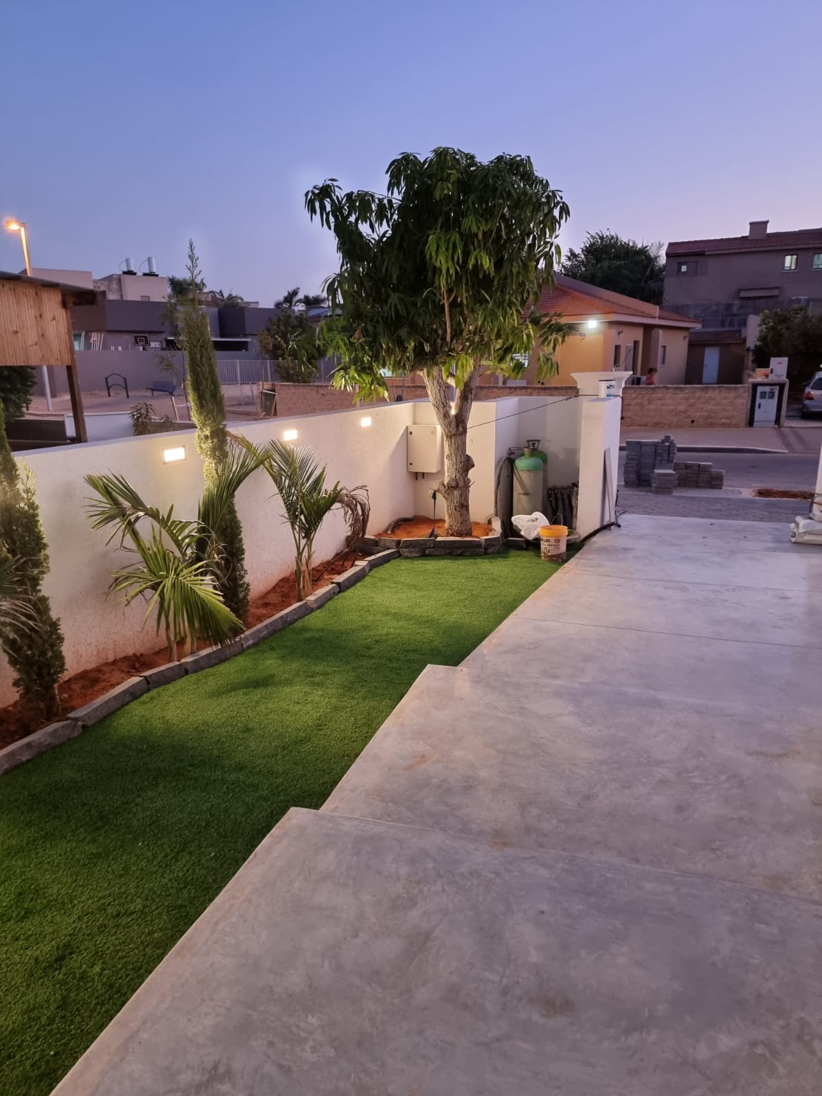 ריצוף פנים וחוץ