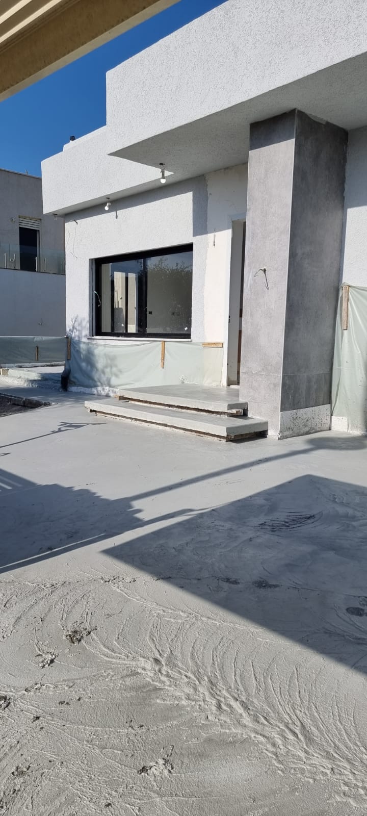 ריצוף פנים וחוץ