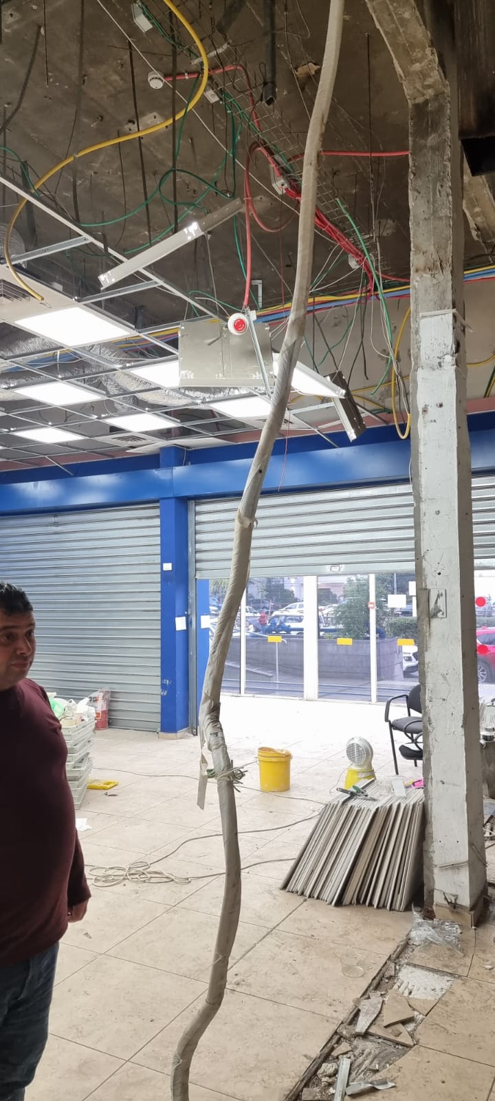 שיפוץ והקמת עסק חנות 120 מ"ר