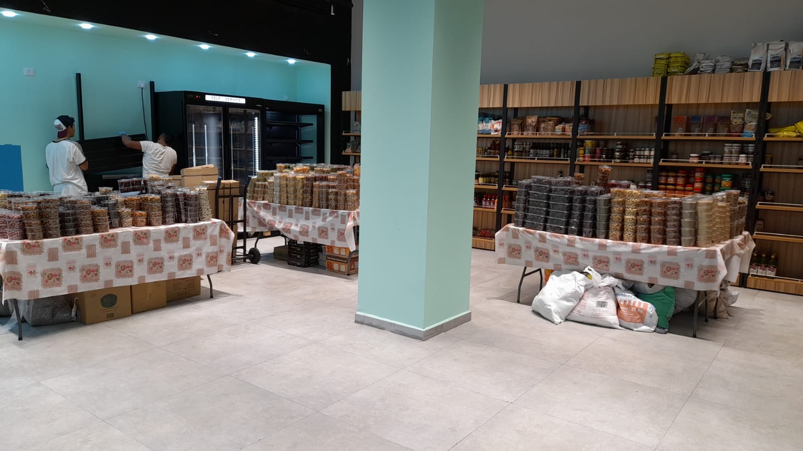 שיפוץ והקמת עסק חנות 120 מ"ר