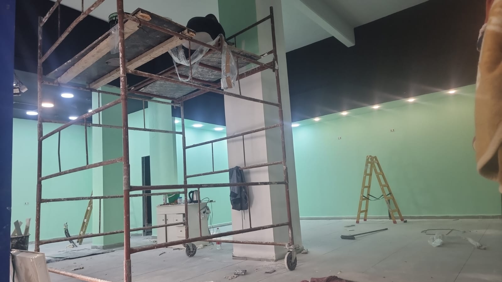 שיפוץ והקמת עסק חנות 120 מ"ר