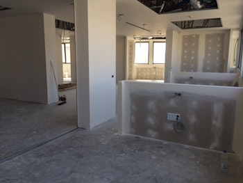 תהליך בניית משרדים