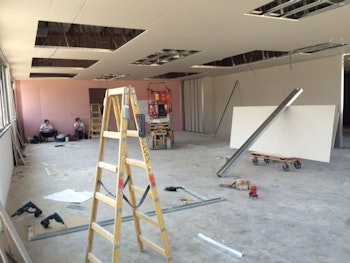 תהליך בניית משרדים