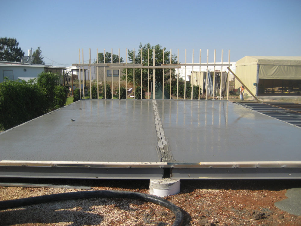 בניית בית מעץ