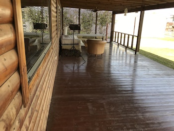 בניית בית מעץ