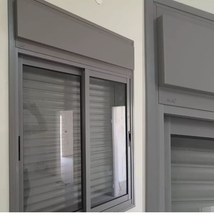 חלונות, חלונות מיוחדים