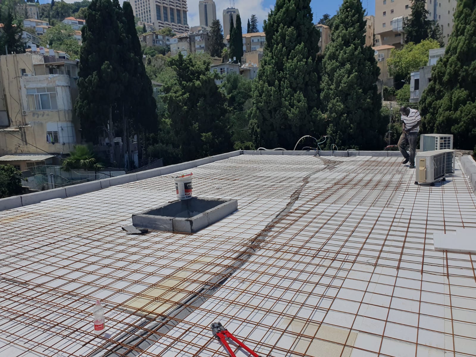 קונסטרוקציות ובניה