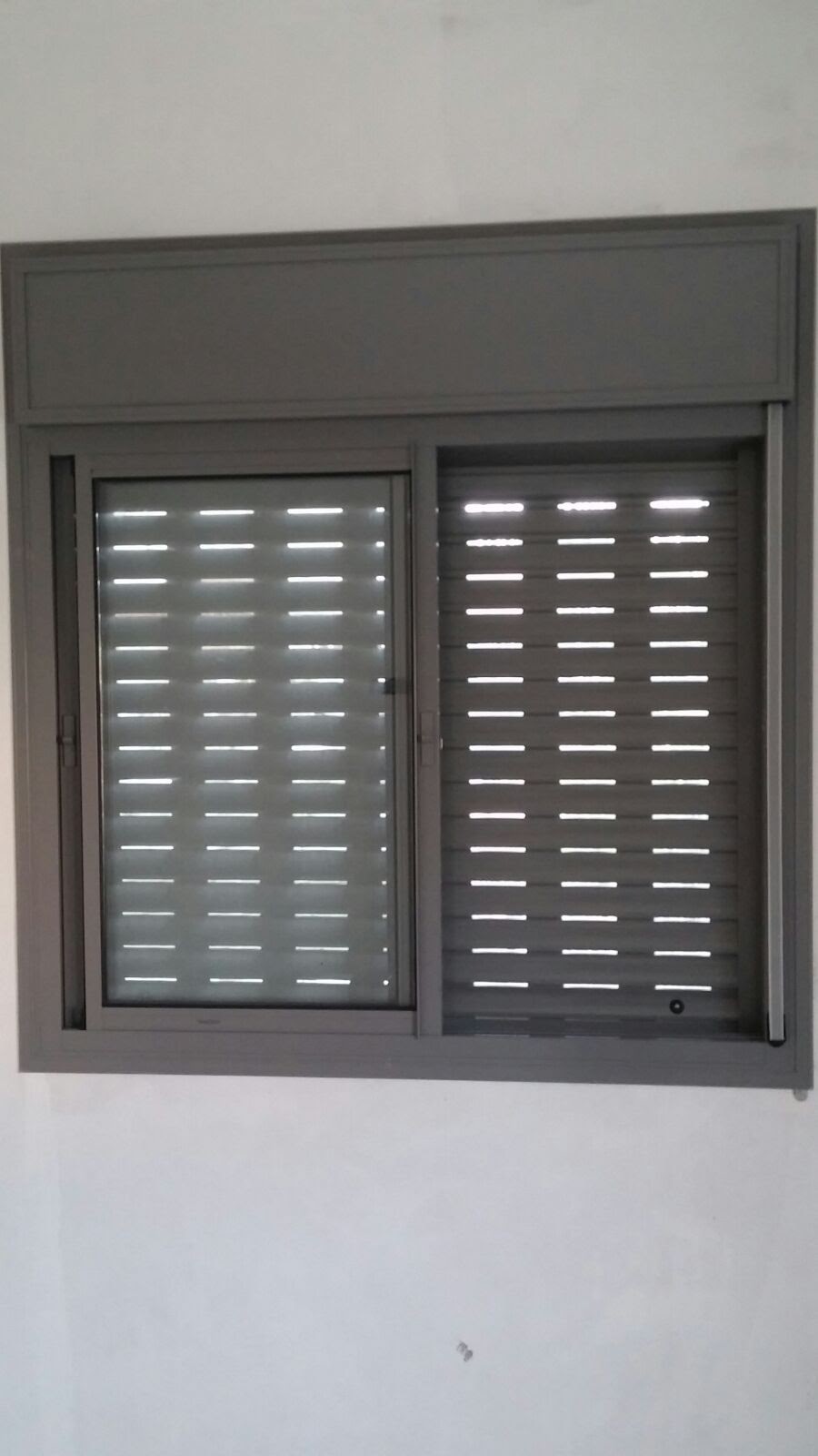 חלונות, חלונות מיוחדים