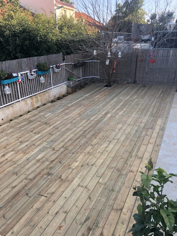 עבודת דק כ-70 מטר רבוע