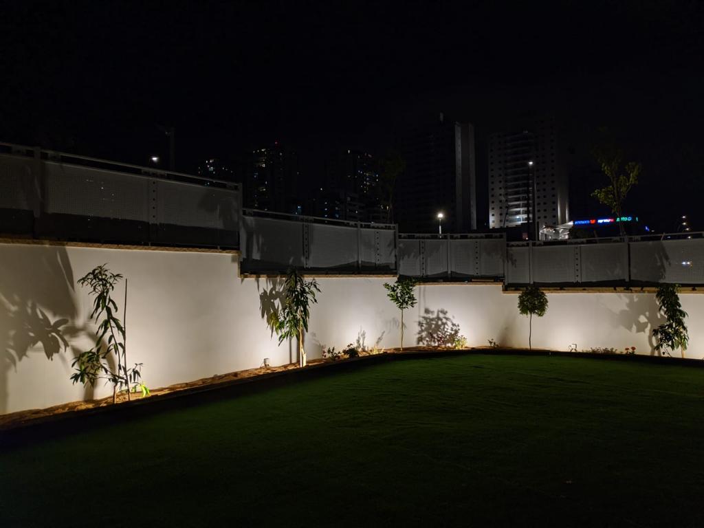 הקמת גינה , כולל מערכת השקיה ותאורה