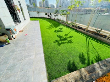 הקמת גינה , כולל מערכת השקיה ותאורה