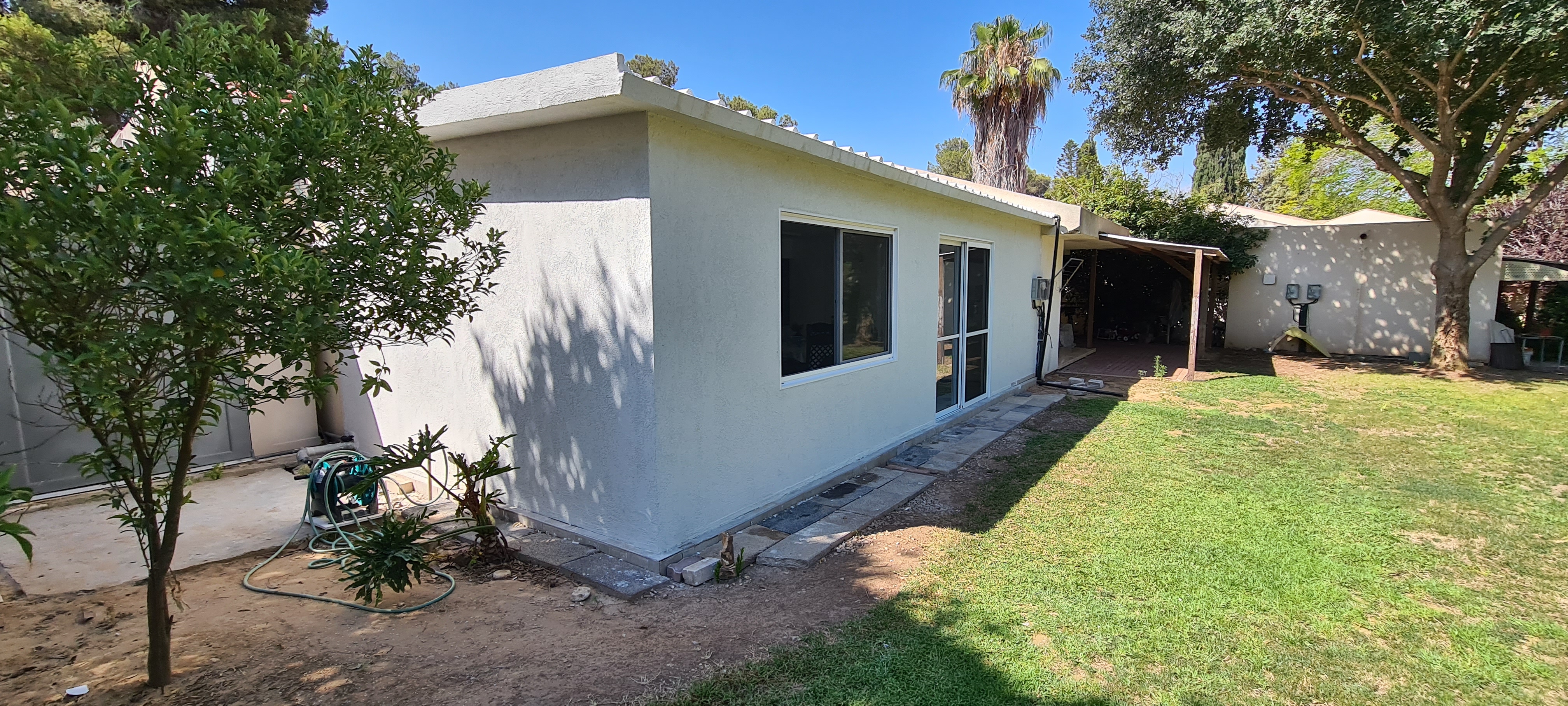 בניית פנל מבודד וגבס לפני ואחרי