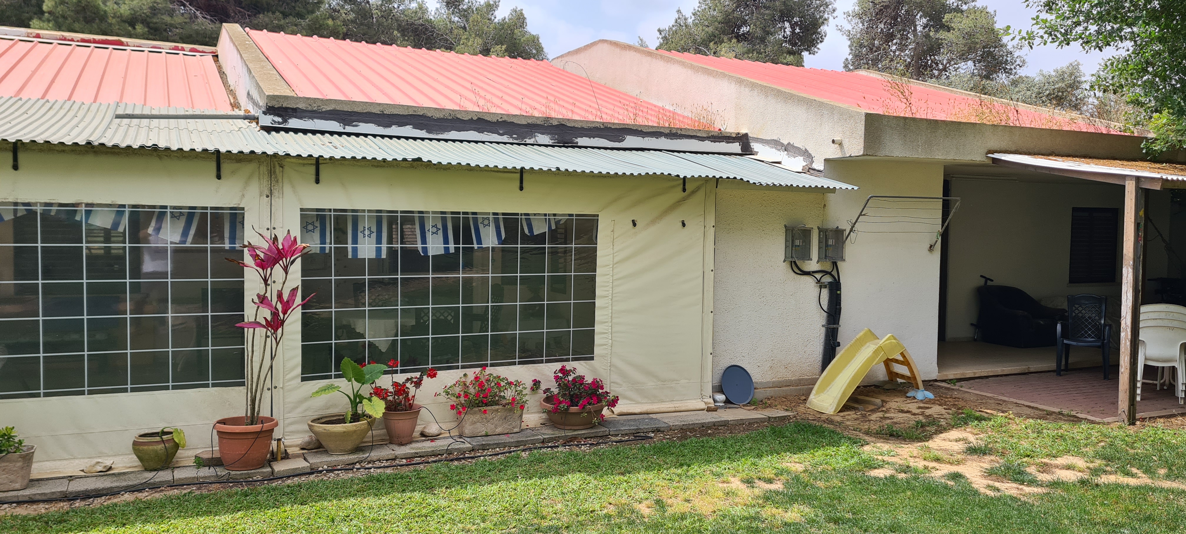 בניית פנל מבודד וגבס לפני ואחרי